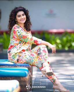 Sneha feet photo thumbnail
