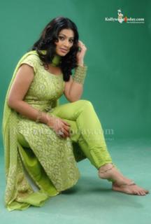 Sneha feet photo thumbnail