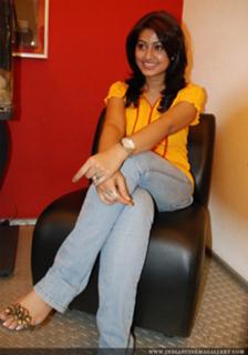 Sneha feet photo thumbnail