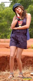 Sneha Ullal feet photo 8