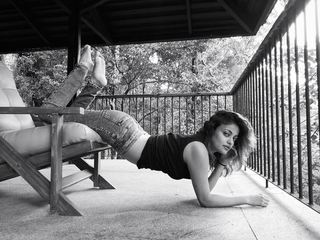 Sneha Ullal feet photo 14