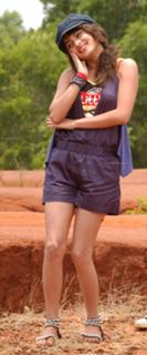 Sneha Ullal feet photo 5