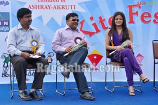 Sneha Ullal feet photo 12