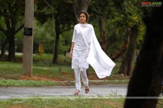 Sneha Ullal feet photo 7
