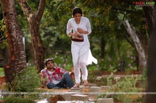 Sneha Ullal feet photo 4