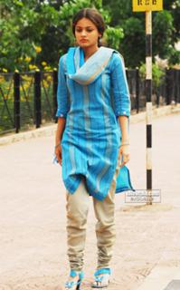 Sneha Ullal feet photo 1