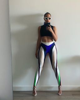 Snoh Aalegra feet photo 10