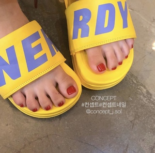 So-Yeon Jeon feet photo 9