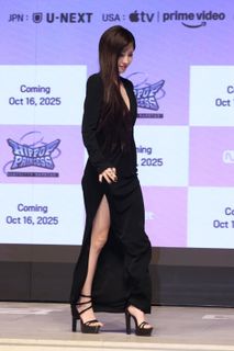 So-Yeon Jeon feet photo 9