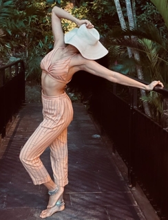 Sobhita Dhulipala feet photo 3