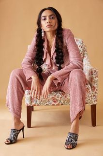 Sobhita Dhulipala feet photo 16