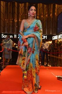 Sobhita Dhulipala feet photo 12