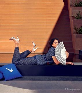 Sobhita Dhulipala feet photo 10
