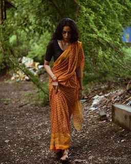 Sobhita Dhulipala feet photo 6