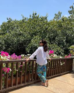 Sobhita Dhulipala feet photo 5