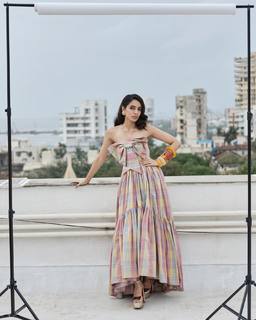 Sobhita Dhulipala feet photo 14