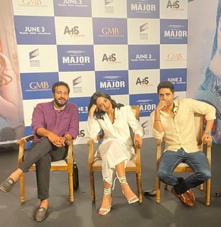 Sobhita Dhulipala feet photo 4