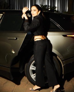 Sobhita Dhulipala feet photo 3