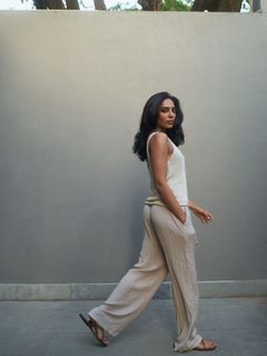 Sobhita Dhulipala feet photo 2