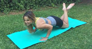Sofi Pashali feet photo 17