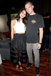 Sofia Black-D'Elia feet photo thumbnail