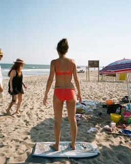 Sofia Black-D'Elia feet photo thumbnail