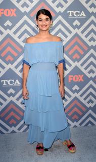 Sofia Black-D'Elia feet photo thumbnail