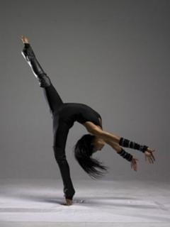 Sofia Boutella feet photo thumbnail