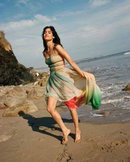 Sofia Boutella feet photo thumbnail