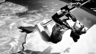 Sofia Boutella feet photo thumbnail