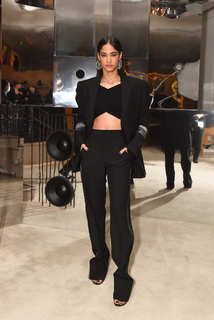 Sofia Boutella feet photo thumbnail