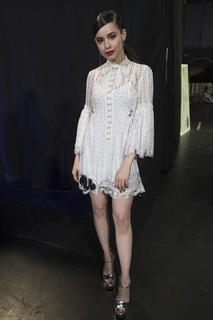 Sofia Carson feet photo thumbnail