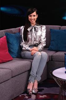 Sofia Carson feet photo thumbnail