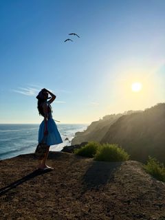 Sofia Carson feet photo 1