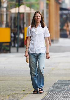 Sofia Coppola feet photo thumbnail