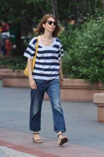 Sofia Coppola feet photo thumbnail