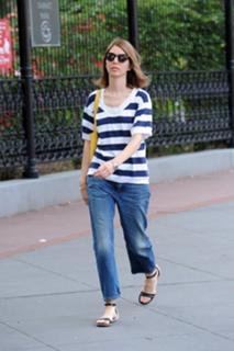 Sofia Coppola feet photo thumbnail