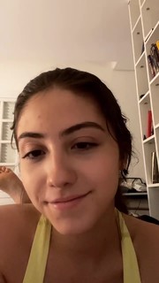 Sofia Espanha feet photo thumbnail