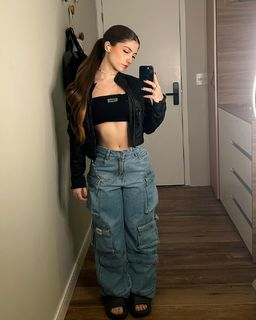 Sofia Espanha feet photo thumbnail