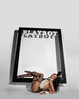 Sofia Franklyn feet photo 2