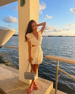 Sofia Franklyn feet photo 10