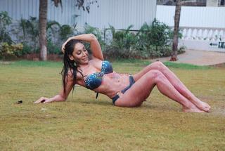 Sofia Hayat feet photo 9