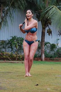 Sofia Hayat feet photo 7