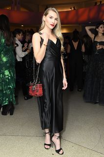 Sofia Hublitz feet photo thumbnail