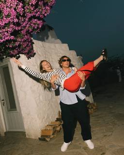 Sofia Hublitz feet photo thumbnail