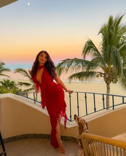 Sofia Jamora feet photo 6