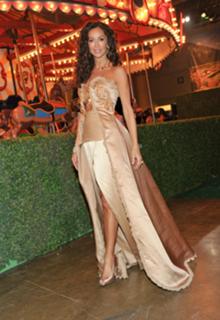 Sofia Milos feet photo thumbnail