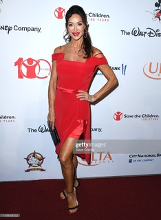 Sofia Milos feet photo thumbnail