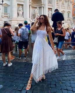 Sofia Milos feet photo thumbnail