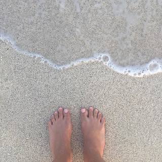 Sofia Resing feet photo 1